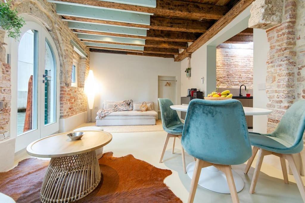 Appartement Ivy, Canal View *